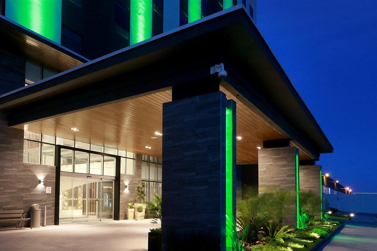 Holiday Inn & Suites - Monterrey Apodaca Zona Airport By Ihg Екстериор снимка