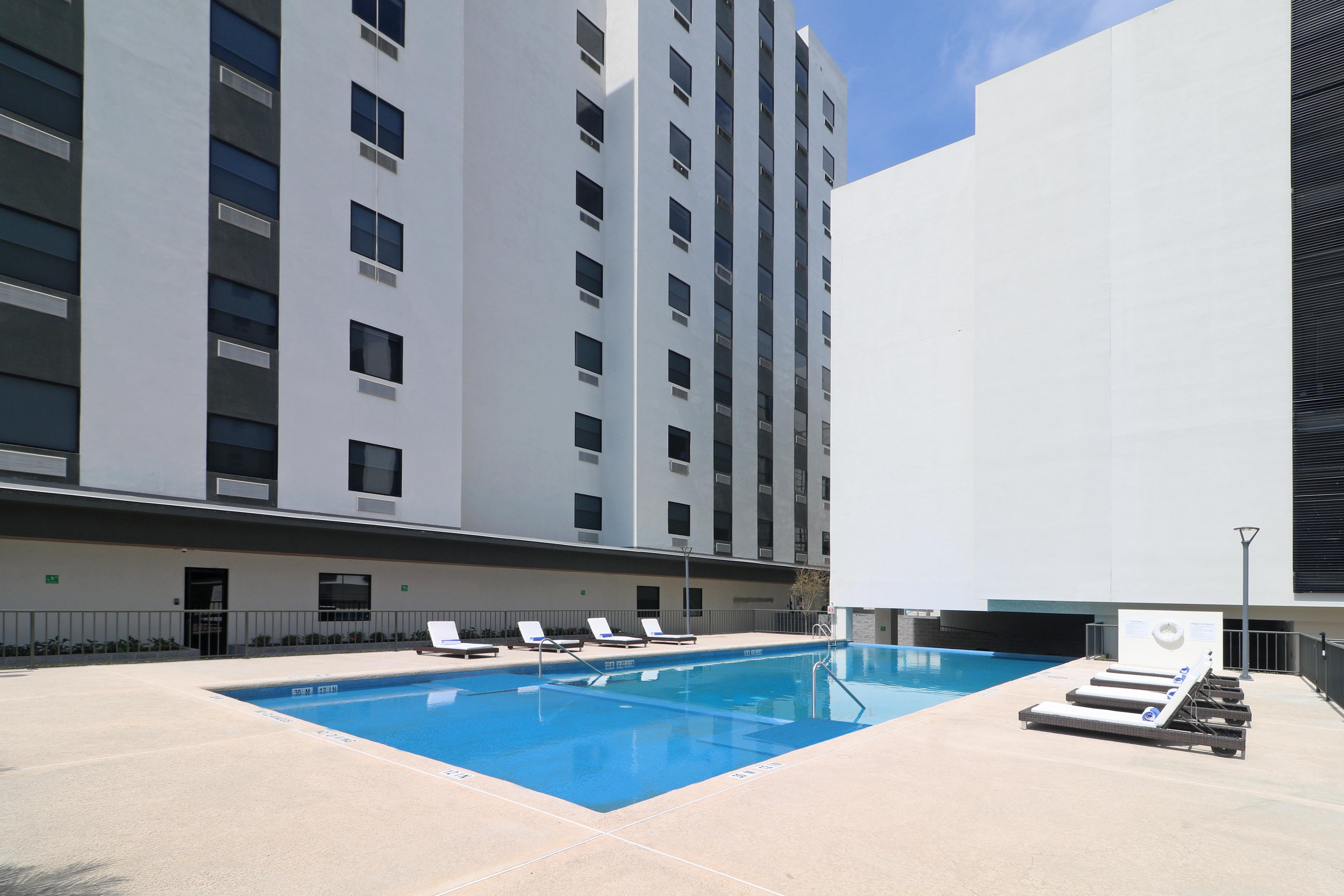 Holiday Inn & Suites - Monterrey Apodaca Zona Airport By Ihg Екстериор снимка