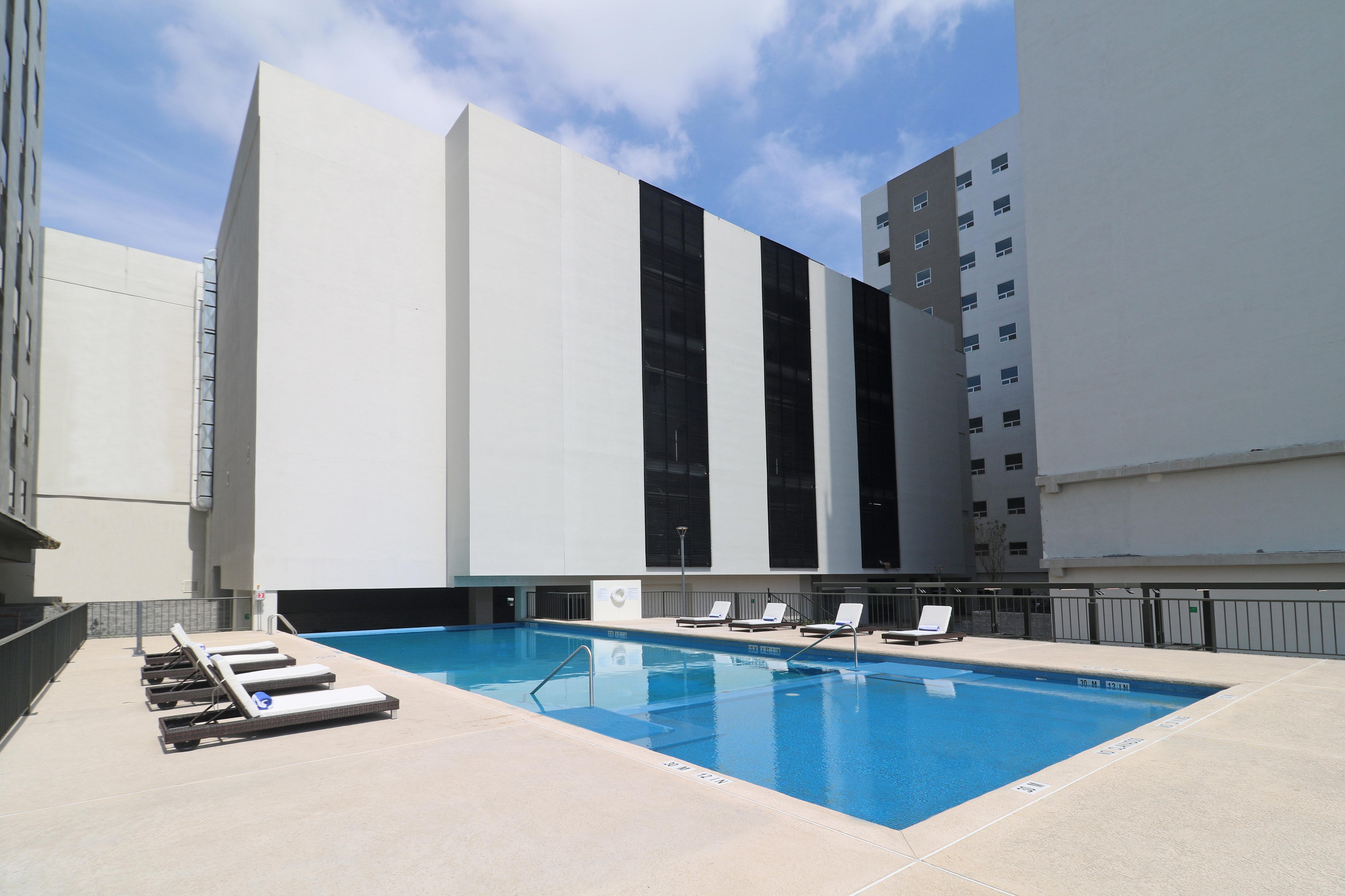 Holiday Inn & Suites - Monterrey Apodaca Zona Airport By Ihg Екстериор снимка